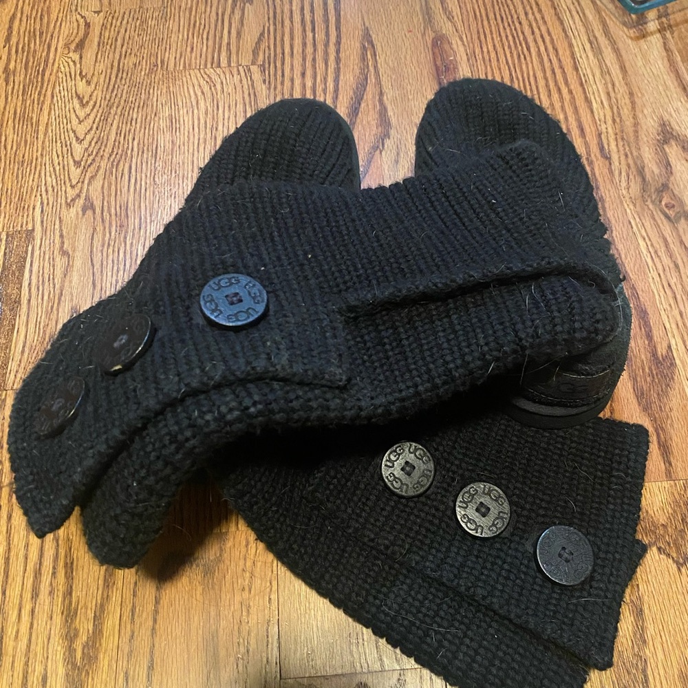 Black Knit Buttoned UGG boots
